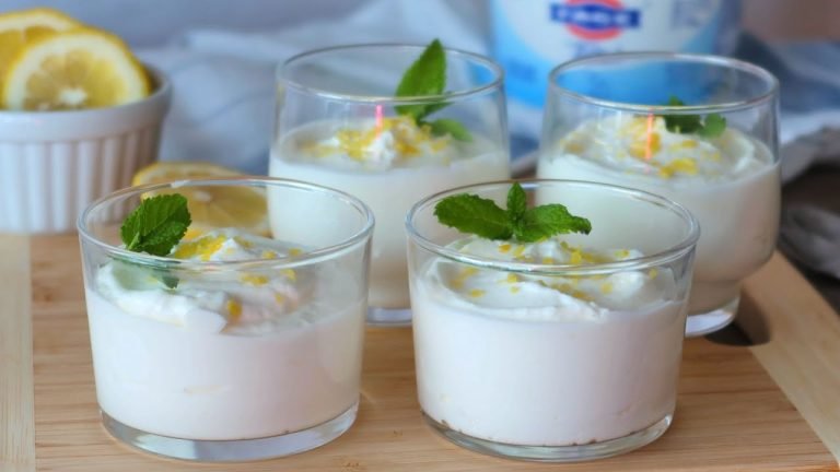 Receta de Crema de yogur al natural con limón