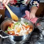 Receta de Salteado de pollo y carne con camarones