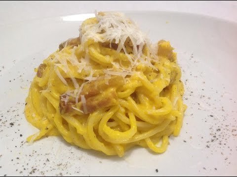 Receta de Espaguetis a la carbonara estilo italiano