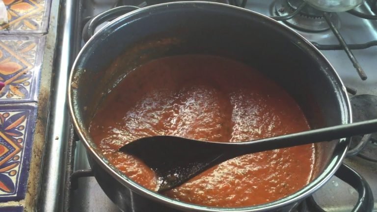 Receta de Salsa de tomate y cebolla para pizza