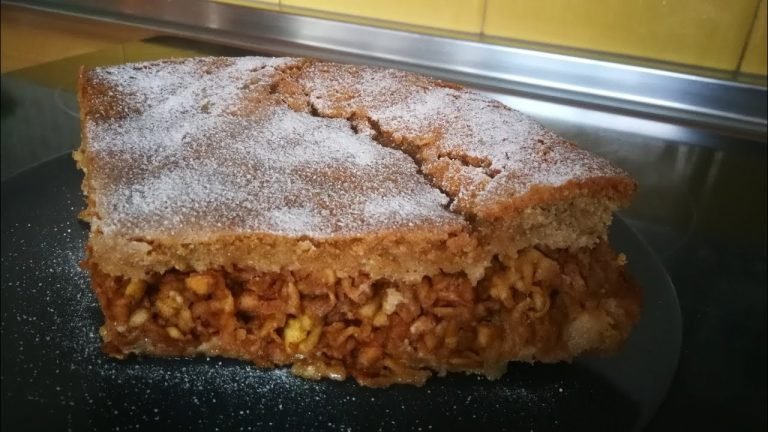 Receta de Tarta de manzana y avellanas