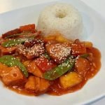Receta de Costillas en salsa con patatas fritas