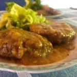 Receta de Salchichas con pur&eacute; de patata y queso