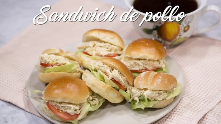 Receta de Bocadillo de pollo con tomate a la pimienta