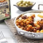 Receta de Garbanzos fritos con patatas y huevos