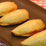 Receta de Empanada de pollo gallega f&aacute;cil