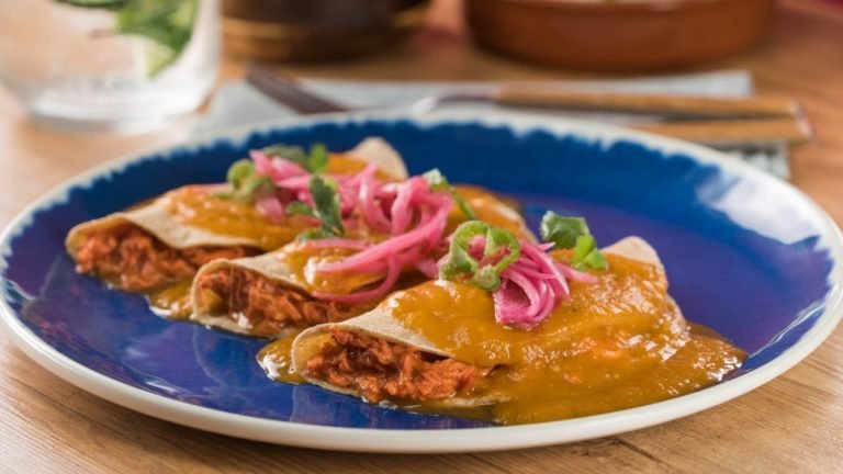 Receta de Originales enchiladas de Chilorio