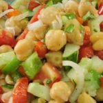 Receta de Ensalada de aguacate con pepino y tomate