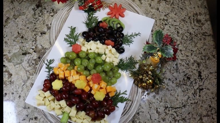 Receta de Árbol navideño de queso y frutas