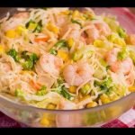 Receta de Ensalada de langostinos y fresas