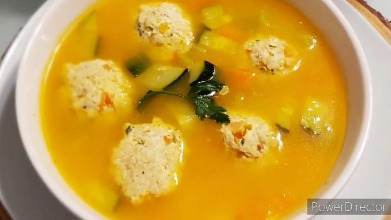 Receta de Sopa de albóndigas de pollo