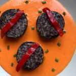 Receta de Albondigas en salsa napolitana.