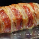 Receta de Cordero lech&oacute;n asado con hongos y crema de cebolla