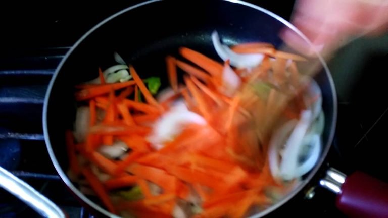 Receta de Salteado de zanahorias y champiñones
