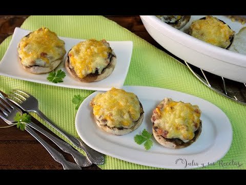 Receta de Champiñones rellenos de jamón y queso crema al horno