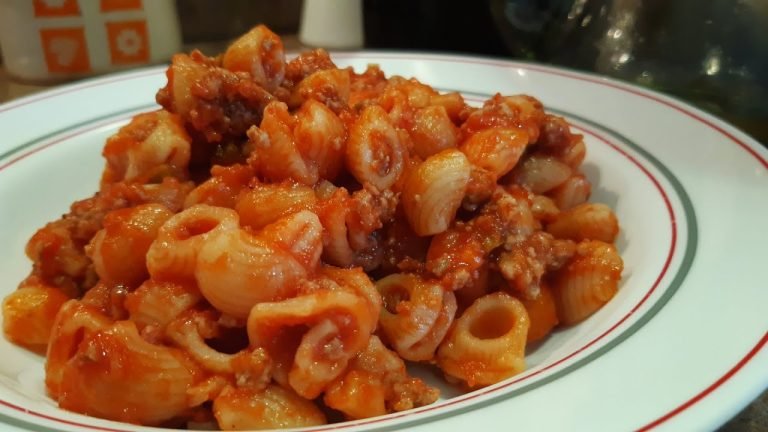 Receta de Tiburones con tomate