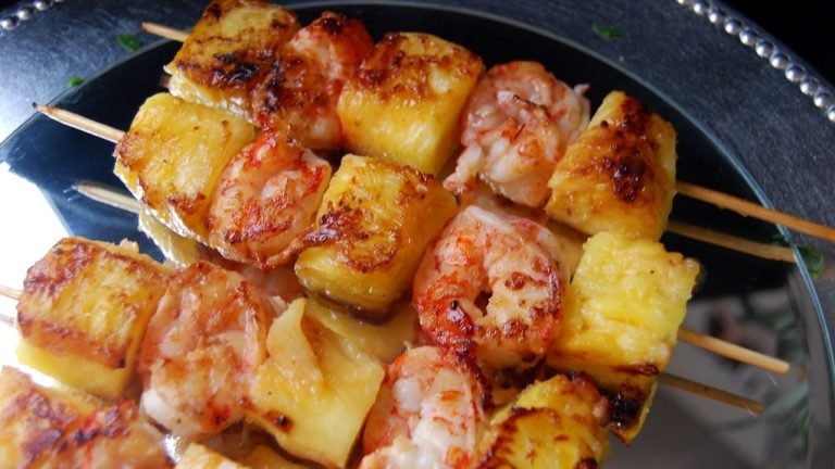 Receta de Brochetas de langostinos y piña