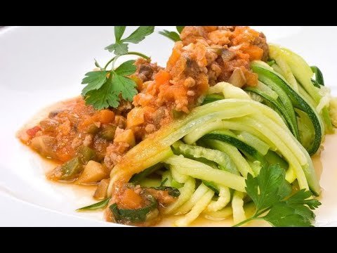 Receta de Espaguetis con salsa de carne zanahorias y calabacín