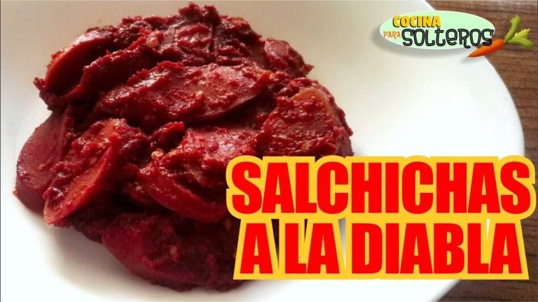 Receta de Salchichas a la diabla con chile de árbol