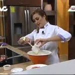 Receta de Cordero lech&oacute;n asado con hongos y crema de cebolla