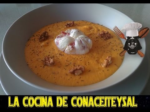 Receta de Crema de calabaza con huevo poché