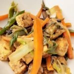 Receta de Garbanzos fritos con cebolla y tomate