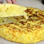 Receta de Acelgas rellenas de at&uacute;n acompa&ntilde;adas con ensaladilla
