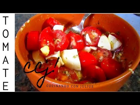 Receta de Ensalada de tomate con huevo duro
