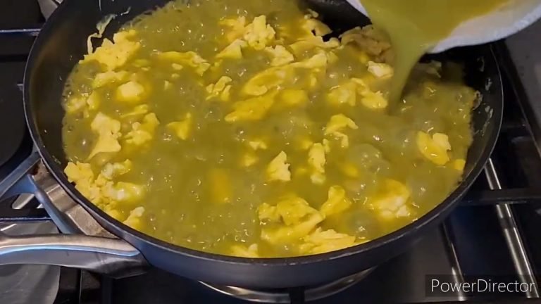 Receta de Huevos en salsa verde