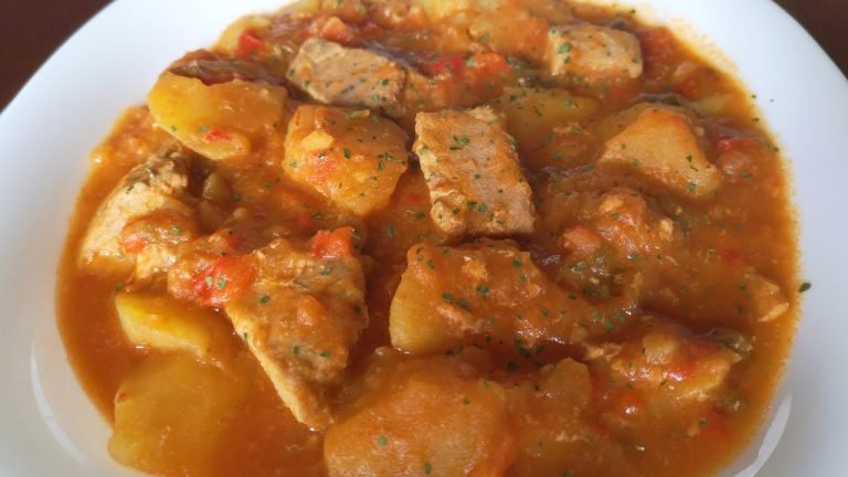 Receta de Guiso de patatas y atún