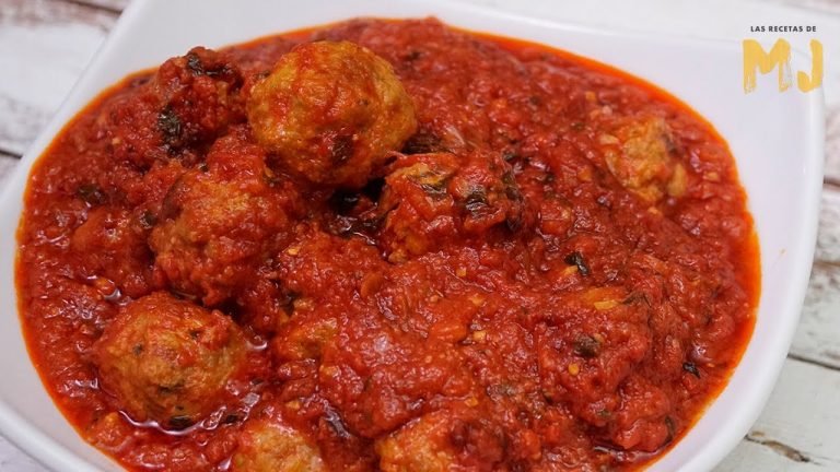 Receta de Albóndigas de ternera en salsa de tomate casera